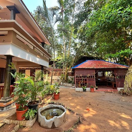 Bava Beach Resort & Retreat Center Варкала Экстерьер фото