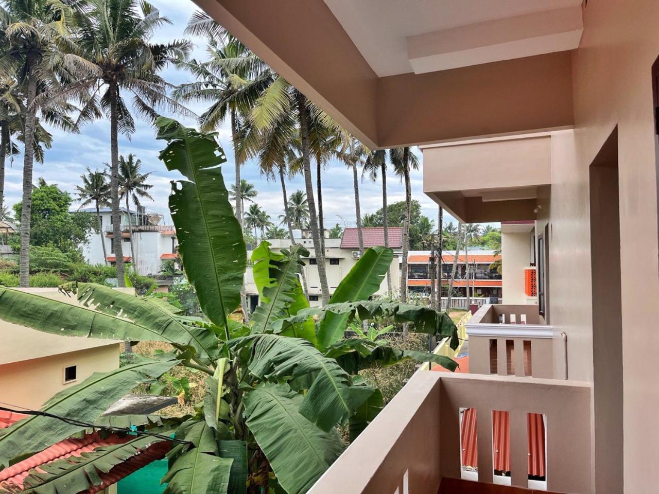 Bava Beach Resort & Retreat Center Варкала Экстерьер фото