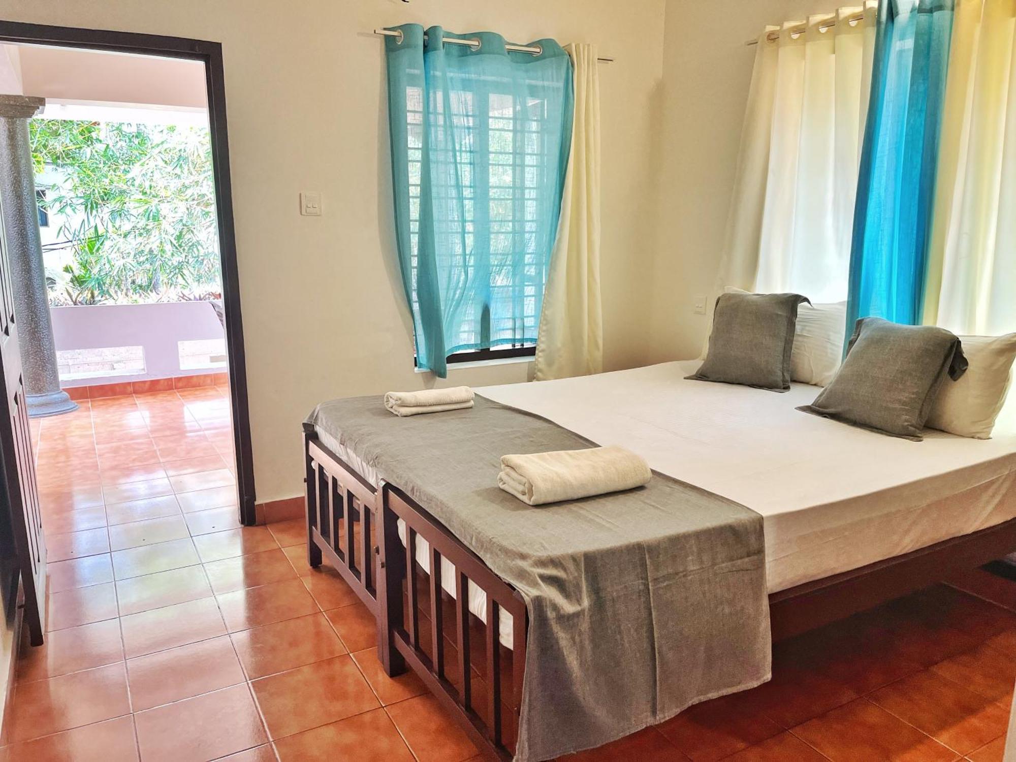 Bava Beach Resort & Retreat Center Варкала Экстерьер фото